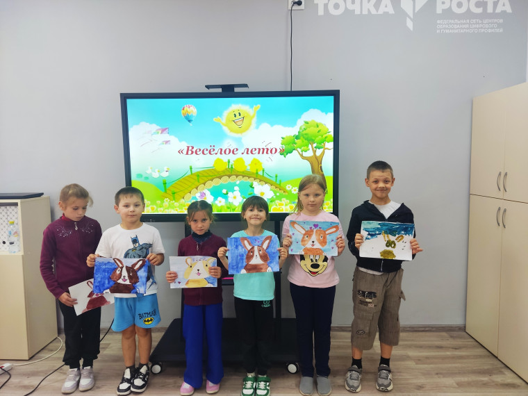 Выставка рисунков на тему «Эти удивительные животные».